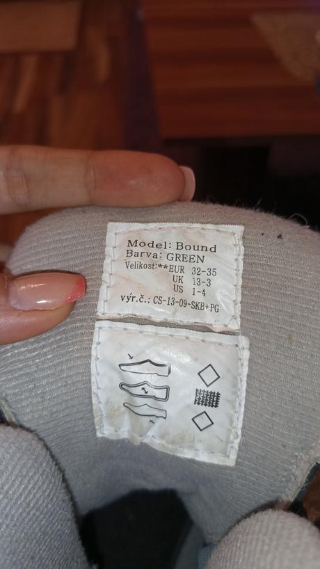 Posuvné kolieskové korčule 32-35, 33