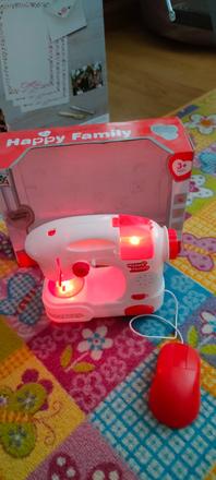 Detský šijací stroj,