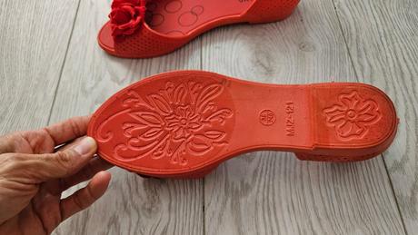 Šľapky veľ 38, 38