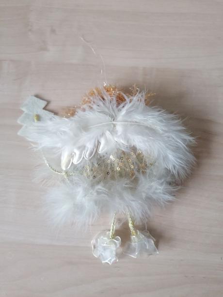 Anjel - závesná dekorácia, 