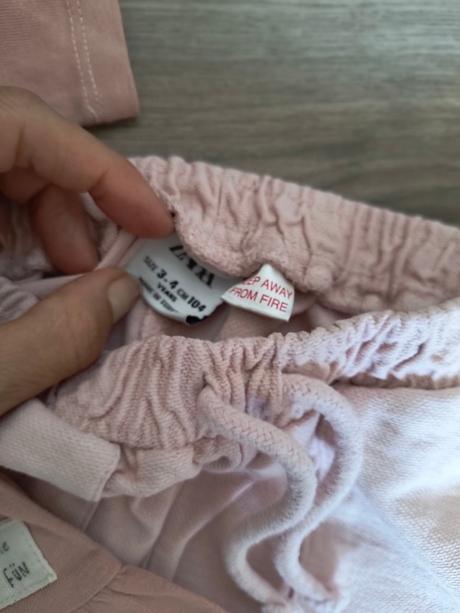 Nohavice s tunikou, zara,104
