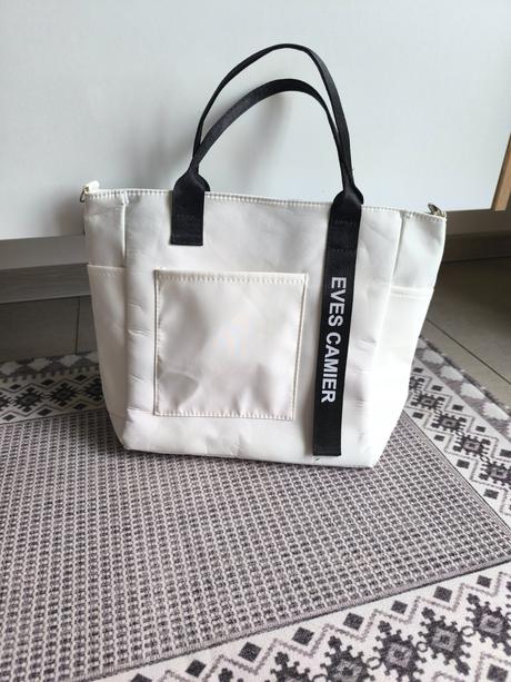 Kabelka do ruky, aj cez rameno,