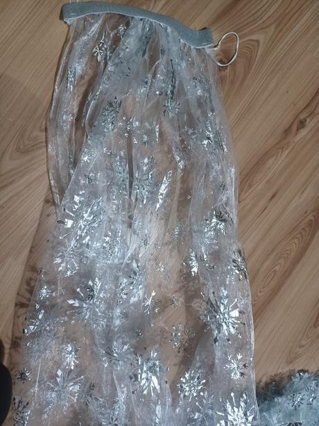 Elza sukňa a plášť, 