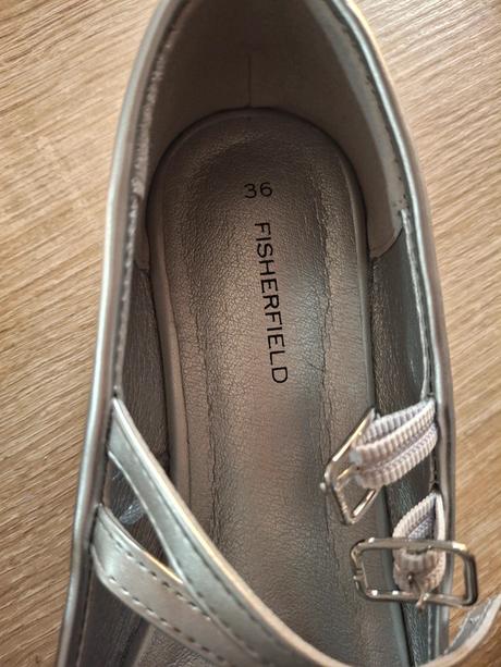 Nové strieborné balerínky gate/fisherfield 36, 36