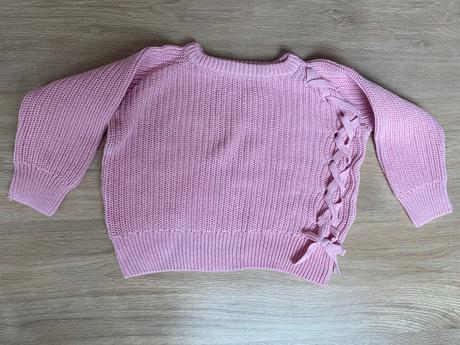 Sveter, reserved,104