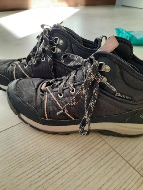 Turistická obuv, 37