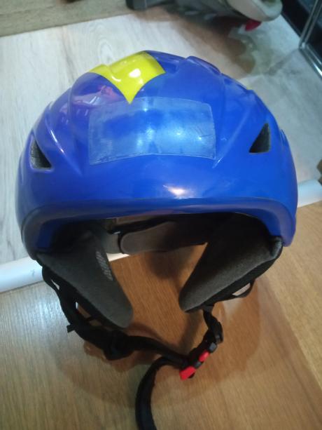 Prilba na zimné športy, s