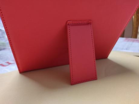 Obal na tablet s klavesnicou,