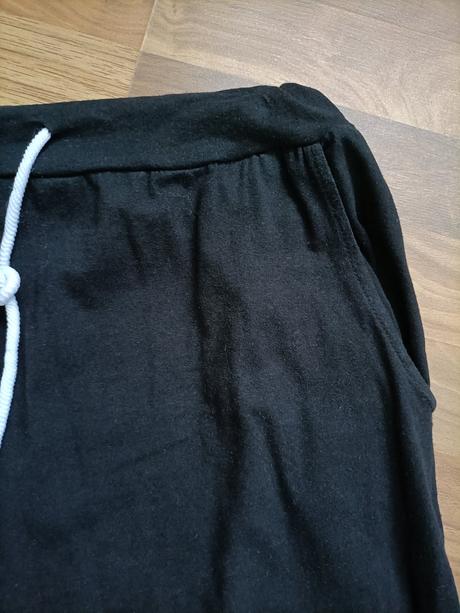 Dámska čierna maxisukna, 