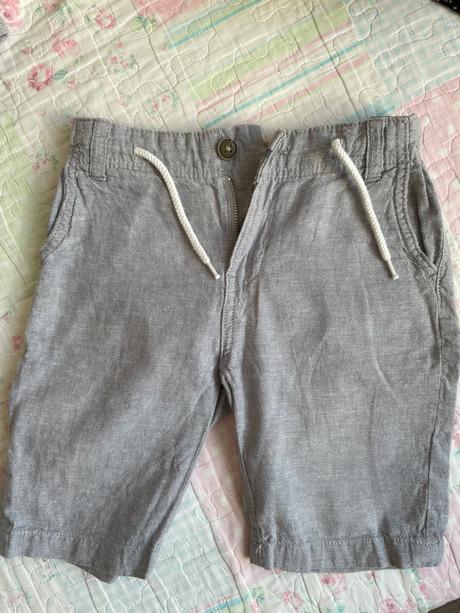 Kraťasy aj na príležitosť, cubus,128