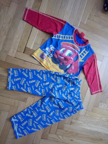 Pyžamko finley, bhs,86