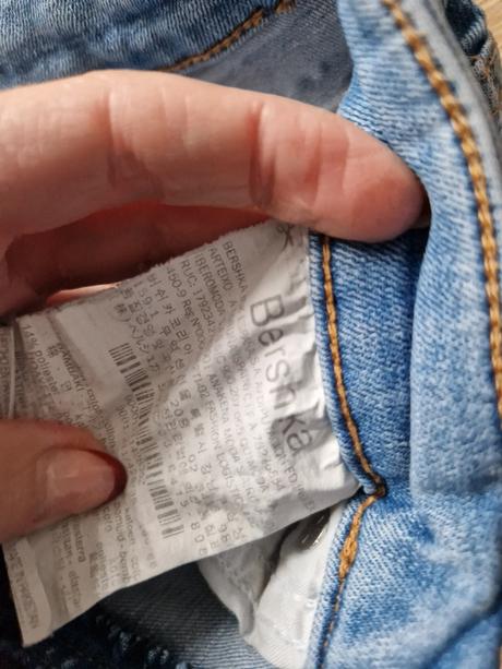 Dievčenské rifle, bershka,140