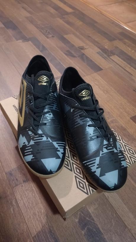 Pánska halová obuv - halovky umbro formation iii, 45