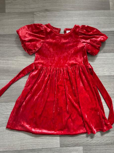 Zamatové šaty, pepco,110