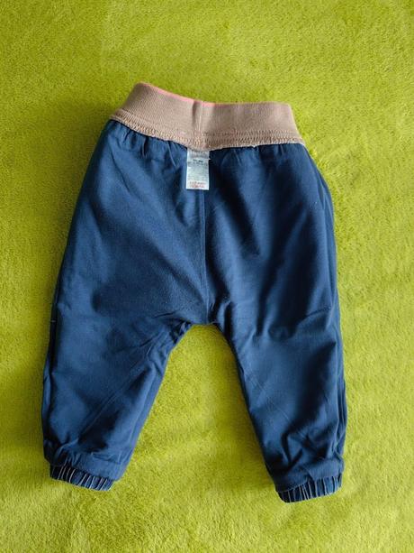 Málo nosené podšité rifle next, super stav, next,80