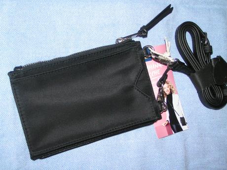 Taštička na mobil, tchibo