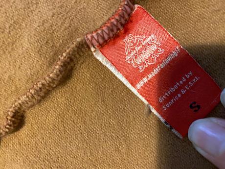 Sveter dámsky s kapučnou, s