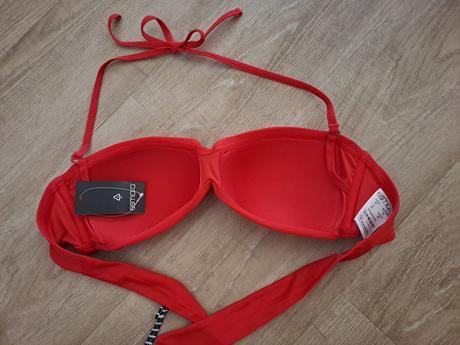 Nový vrchný diel bikín, esmara,42