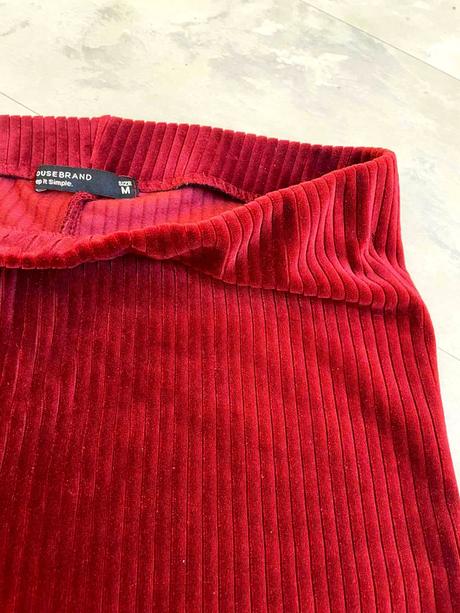 Rozšírené elastické nohavice, m