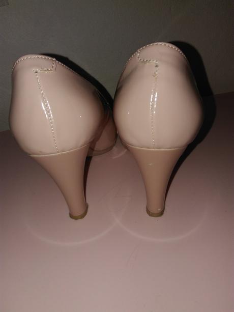 Béžové lodičky, 38