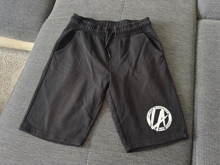 Teplákové kraťasy, chapter young,158