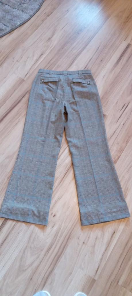 Kárované nohavice s pukmi, 38