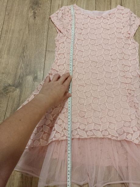 Šaty v .116-122, 122