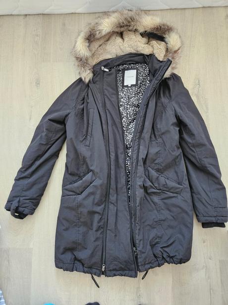 Tehotenská bunda, l