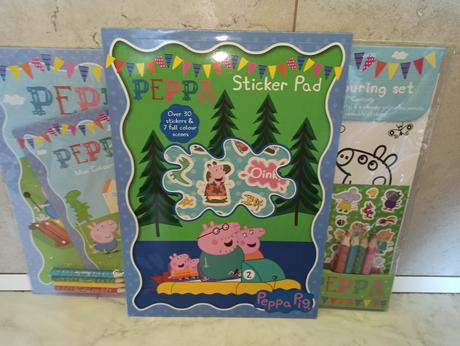 Peppa pig colouring / sticker / play pack, 