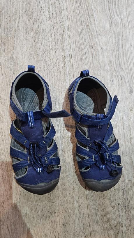 Predám sandále keen, keen,38