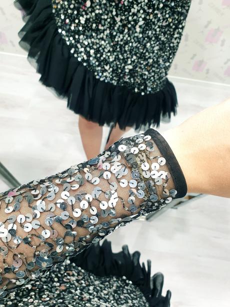 Extravagantné asos šaty 40/42, 40