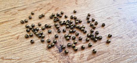 Korálka kovová - 4 mm -bronz, 