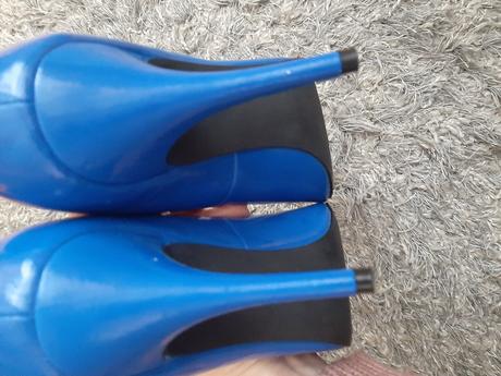 Modré lakované lodičky, 39