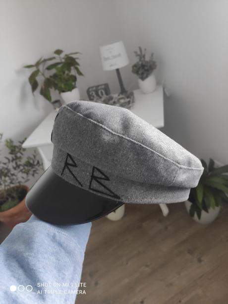 Ciapka rb s malým poškodením,