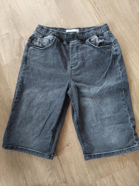 Kraťasy, reserved,164