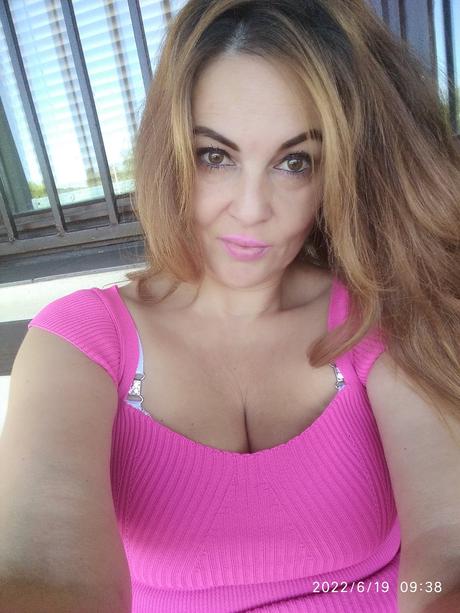 Krasny suknovy komplet, 