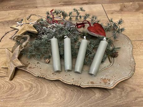 Sviečky svetlo zelené - 4 ks ( sada ),