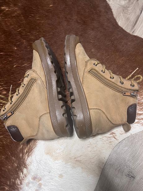 Palladium topanky darujem, 33