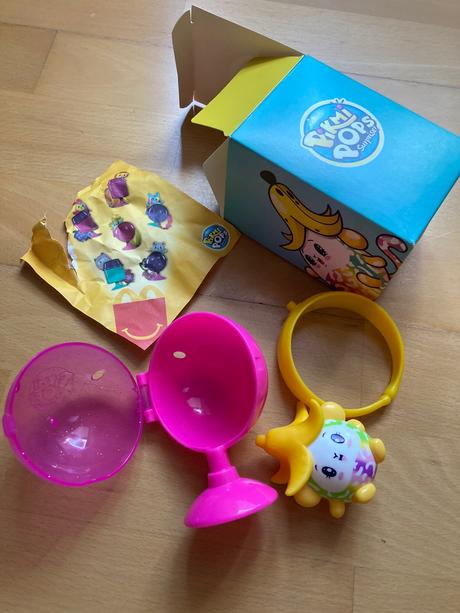 2x vonava hracka z mcdonalds pikmi pops,