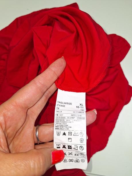 Sisley top na jedno rameno, sisley,140