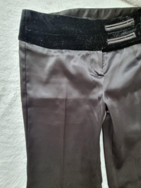 Saténové nohavice veľkosť m top stav, m