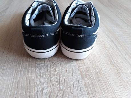 Tenisky,top stav,s postou, next,32