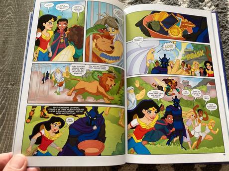 Dc superhrdinky léto na olympu,