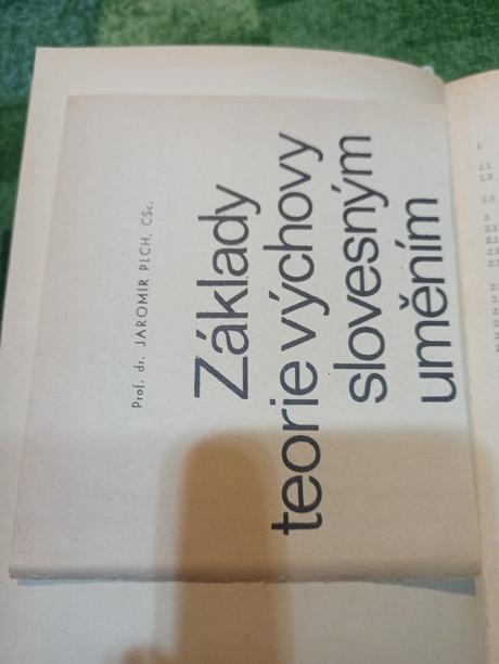 - kniha o slovesnom umeni, 