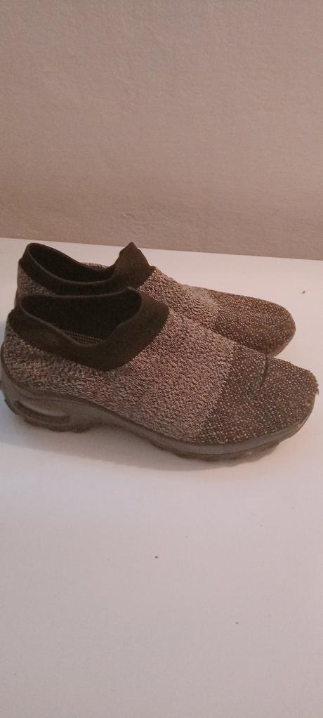 Pohodlné topánky, 39