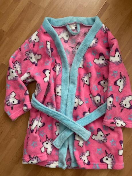 Dievčenský župan, 110