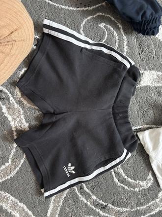 Adidas kratasy, adidas,116