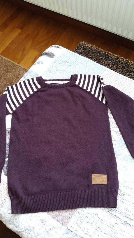 Sveter rebel, rebel,128