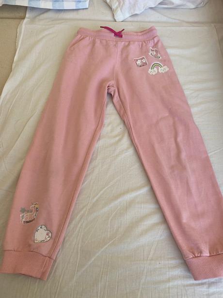 Ružové tepláky, 122