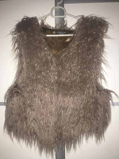 Vestička na zapínanie, s